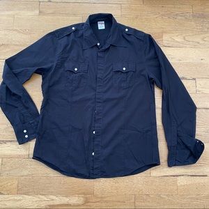 Black True Religion shirt